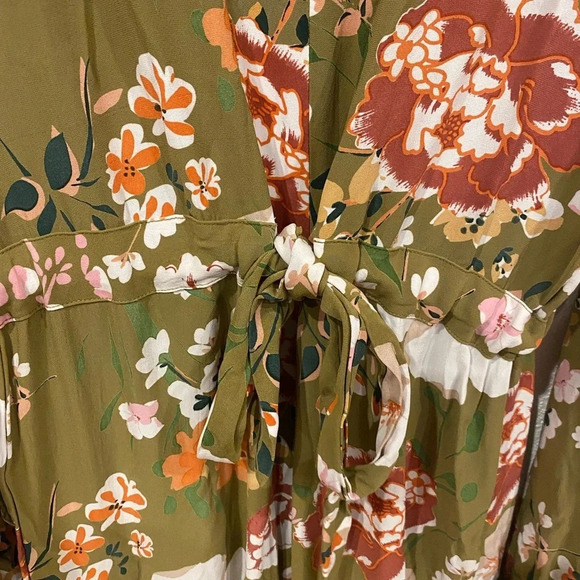 ByTiMo Floral Jumpsuit Size Small EUC - Picture 3 of 5